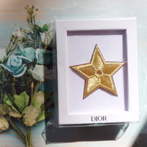 Брошь Dior звезда