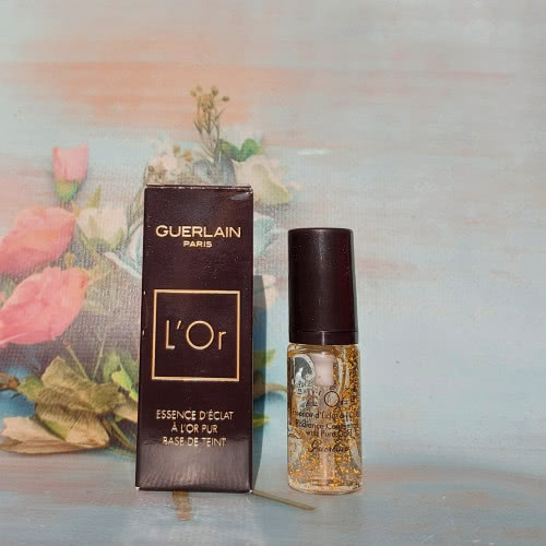 База Guerlain L`or Radiance Concentrate with Pure Gold