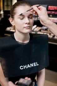 Накидка для макияжа Chanel