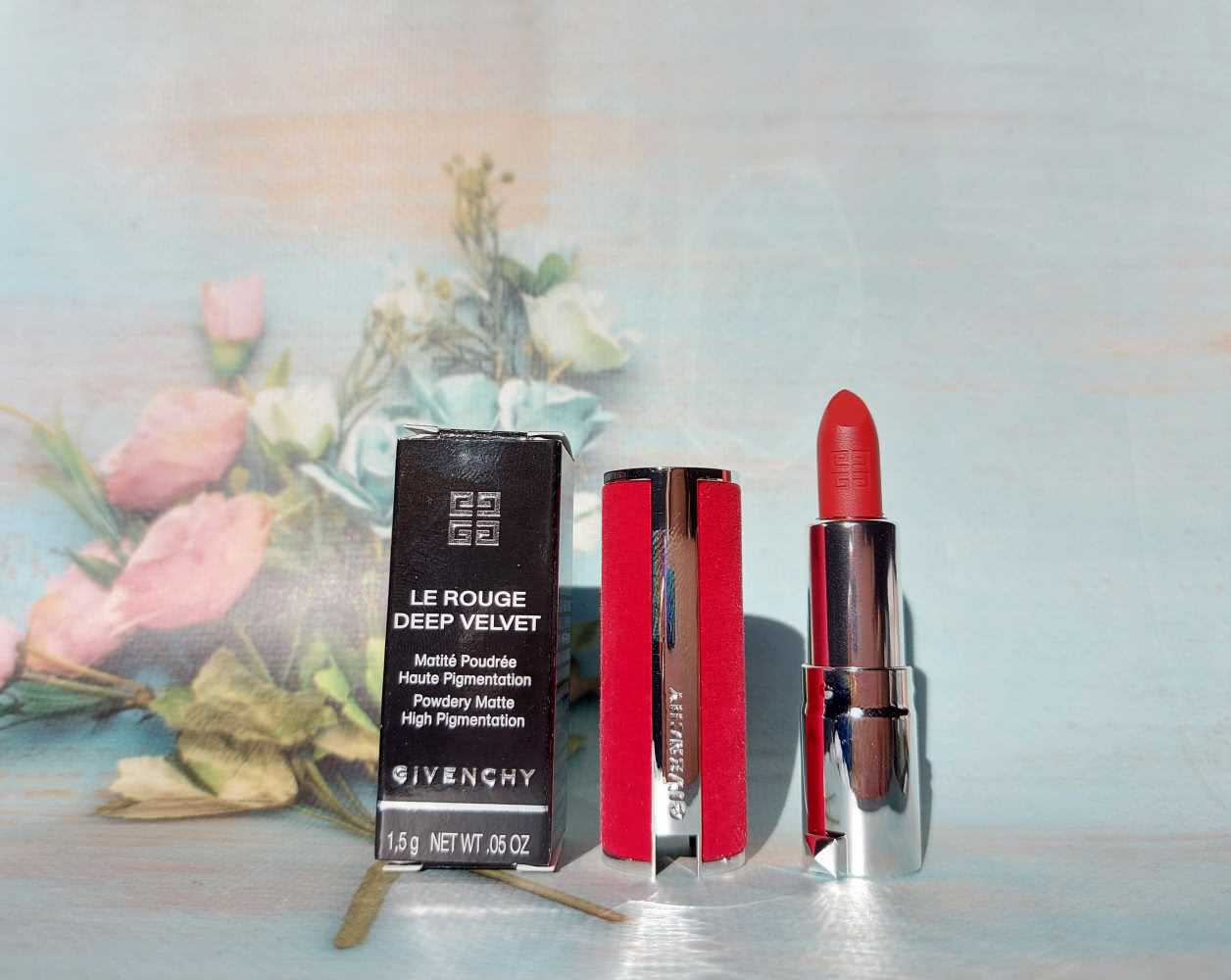 Помада Givenchy Le Rouge Deep Velvet Lipstick