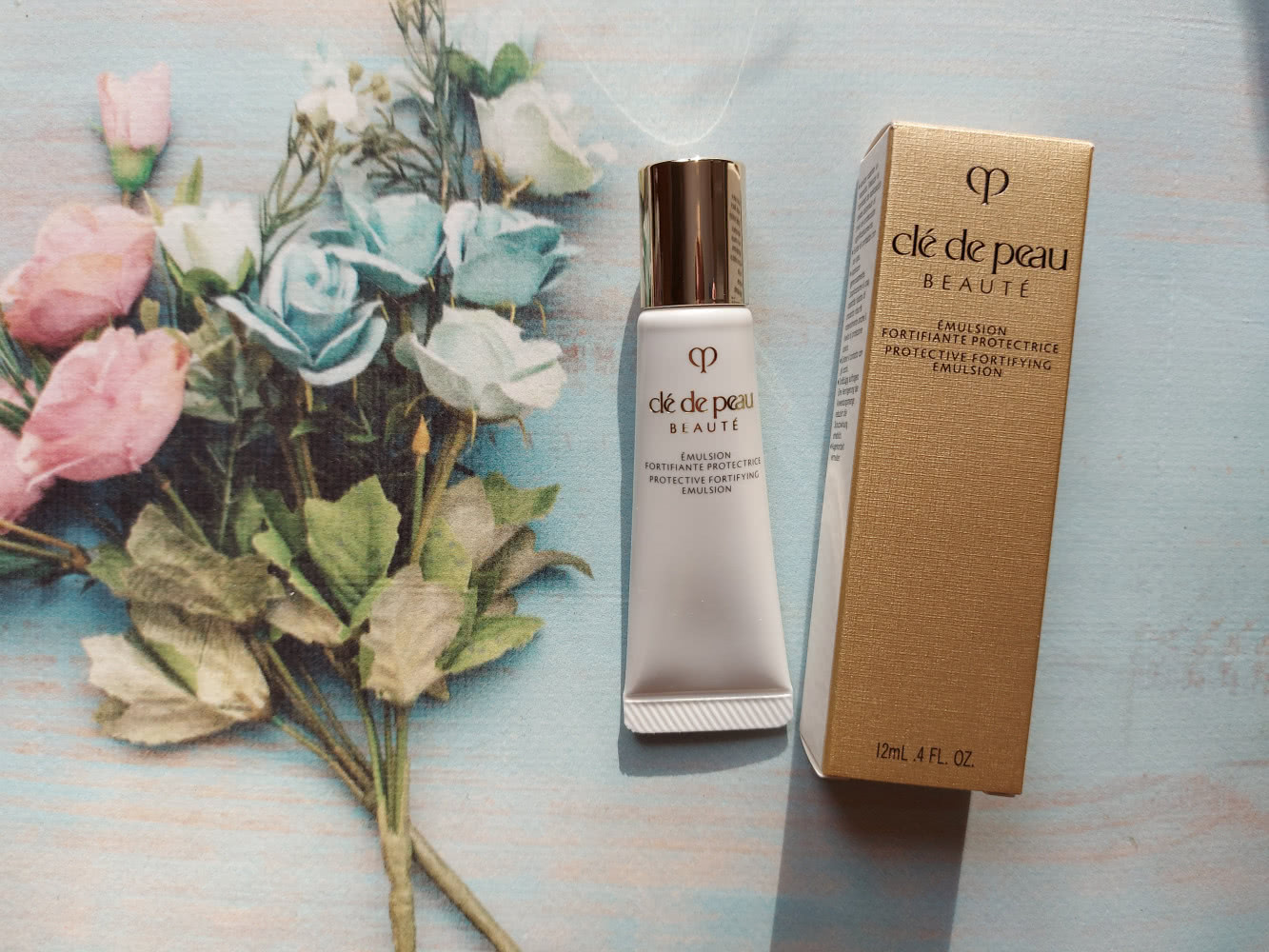 Эмульсия Cle De Peau Protective Fortifying Emulsion