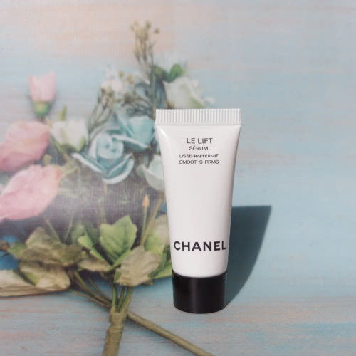Сыворотка Chanel le lift serum lisse-raffermit smooths firms