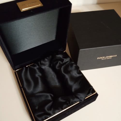 Коробка от Dolce&Gabbana Velvet Desire на 50 мл